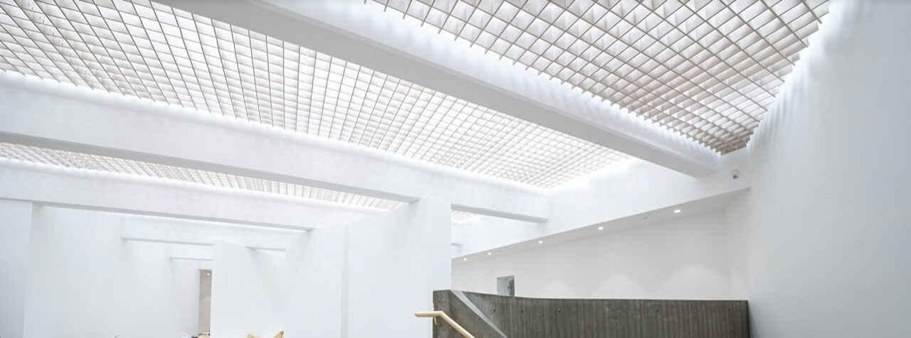 Acoustic grid ceiling at Henie Onstad Museum by ECHOJAZZ in collaboration with Snøhetta